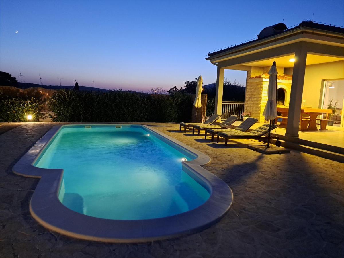 Modern Guest House Rak With Beautiful Pool Šibenik Esterno foto